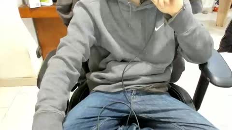 Snapshot of microfama00 chatting on 03.18.26 microfama00 online show from 03.18.26