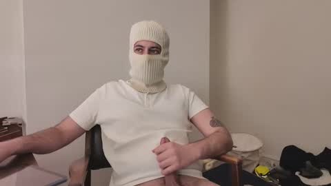 Snapshot of middleeasternmeat chatting on 10.28.25 middleeasternmeat online show from 10.28.25