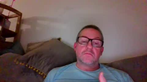 Snapshot of middleton2021 chatting on 02.01.25 middleton2021 online show from 02.01.25
