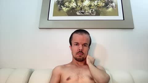 Snapshot of midgettripod1 chatting on 09.19.25 Aaron online show from 09.19.25