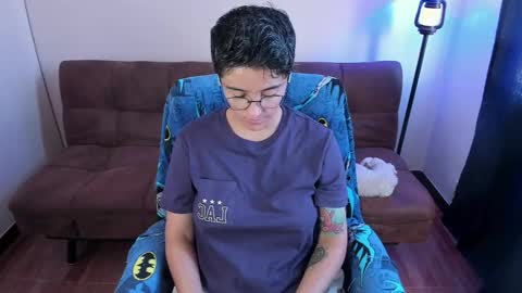 Snapshot of midnight07_ chatting on 01.07.26 Blue online show from 01.07.26