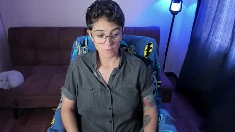 Snapshot of midnight07_ chatting on 01.14.26 Blue online show from 01.14.26