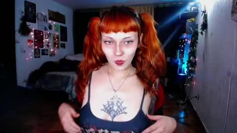 Snapshot of midnightcandy888 chatting on 06.17.26 Pola INDEPENDENT MODEL online show from 06.17.26