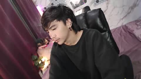 Kitty online show from 04.24.26