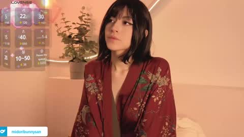 midori__san online show from 02.15.26