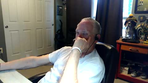 Snapshot of midwestdad09 chatting on 06.28.26 midwestdad09 online show from 06.28.26