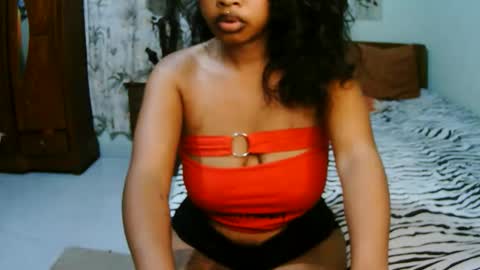 Snapshot of miel_07 chatting on 03.29.26 miel_07 online show from 03.29.26