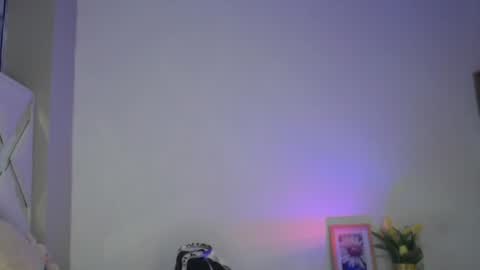 Snapshot of miel_alisha chatting on 07.07.26 miel online show from 07.07.26