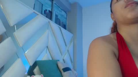 Snapshot of miel_alisha chatting on 07.28.26 miel online show from 07.28.26