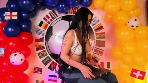 miel_gomez online show from 06.11.26