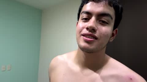 Snapshot of migguev chatting on 07.22.26 migguev online show from 07.22.26