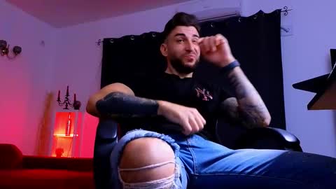 MightyAaron online show from 11.06.25