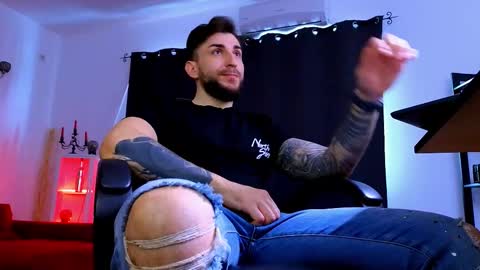 MightyAaron online show from 02.18.26