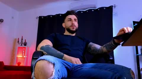 MightyAaron online show from 05.13.26