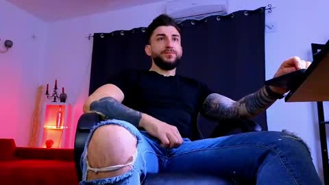 MightyAaron online show from 05.17.26