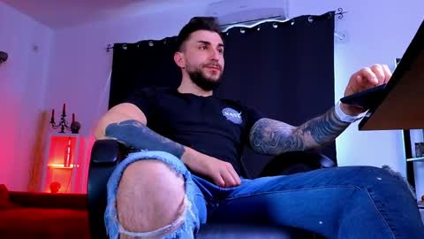 MightyAaron online show from 06.01.26