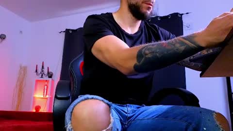 MightyAaron online show from 06.15.26
