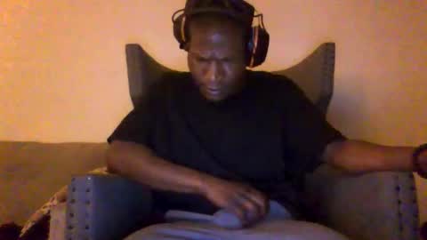 Snapshot of mightymandingo chatting on 03.13.26 Mightymandingo online show from 03.13.26