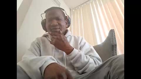 Snapshot of mightymandingo chatting on 03.29.26 Mightymandingo online show from 03.29.26
