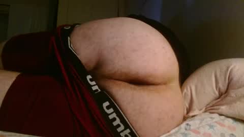 Snapshot of miguel320129 chatting on 10.20.25 Miggy online show from 10.20.25