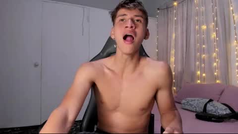 Miguel Hernandez online show from 03.06.25