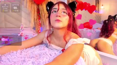 Snapshot of miia__baker chatting on 02.14.25 online show from 02.14.25