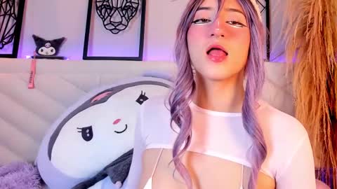 Snapshot of miia__baker chatting on 02.22.25 online show from 02.22.25