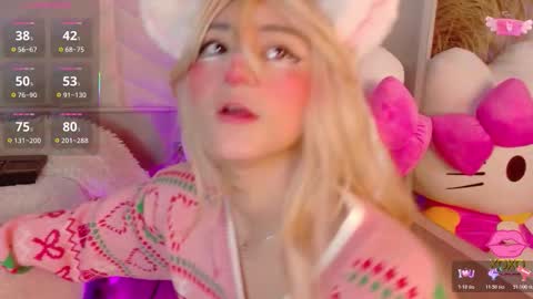 Snapshot of miia__baker chatting on 12.14.25 online show from 12.14.25