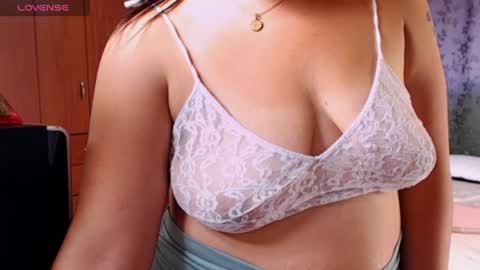 Snapshot of miia_big1boobs chatting on 07.14.26 miia big1boobs online show from 07.14.26