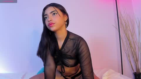 Miia Brooklyn  online show from 01.04.25