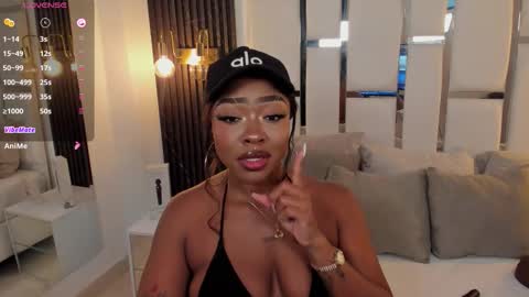 Miia Schwarz  online show from 10.09.25