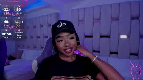 Miia Schwarz  online show from 03.13.26