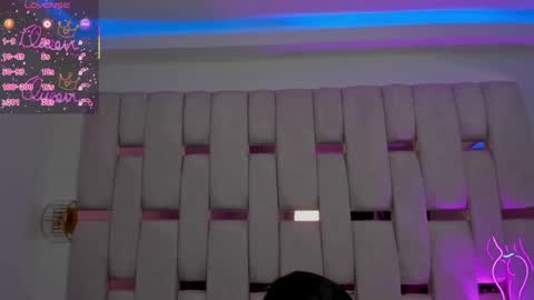 Snapshot of miia_schwarz chatting on 04.19.26 Miia Schwarz online show from 04.19.26