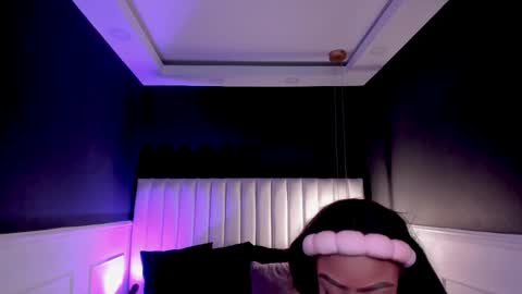 Snapshot of miia_schwarz chatting on 04.24.26 Miia Schwarz online show from 04.24.26