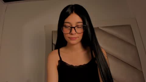 Snapshot of miia_spencer chatting on 07.02.26 Mia online show from 07.02.26