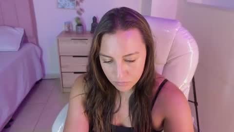 Snapshot of miia_thompson_1 chatting on 06.30.26 M I I A online show from 06.30.26