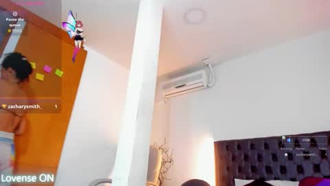 mia sofia online show from 11.22.25