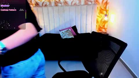 Snapshot of miichael_black chatting on 04.22.26 Michael Black online show from 04.22.26