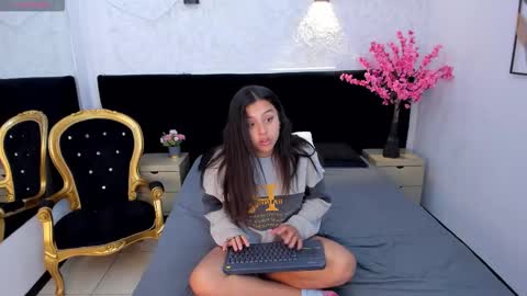 Miilky   online show from 03.14.26