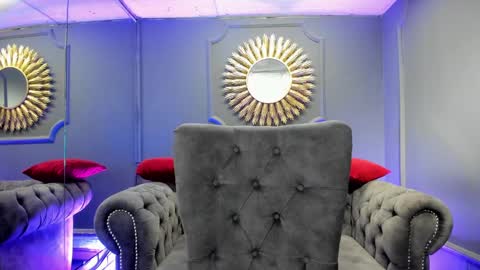 miilu  online show from 12.12.24