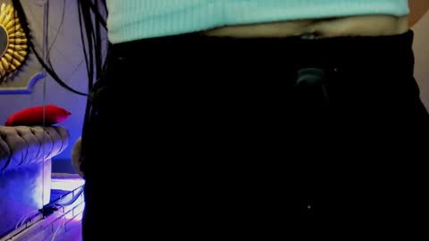 miilu  online show from 12.20.24