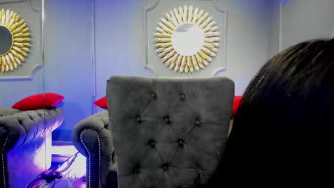 miilu  online show from 01.24.25