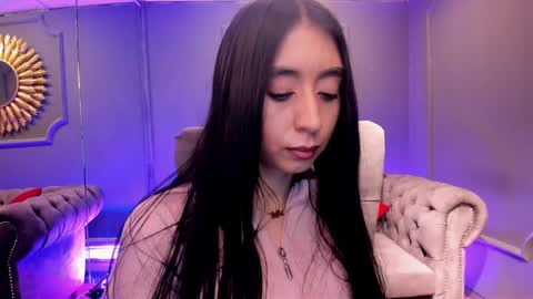 miilu  online show from 01.30.25