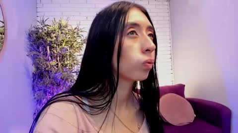 miilu  online show from 03.06.25