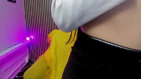 miilu  online show from 11.28.25