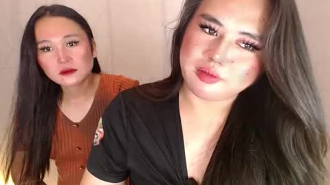 Snapshot of mika_oka chatting on 03.20.26 Hi im Avah online show from 03.20.26