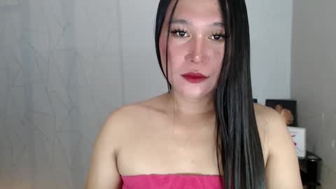 Snapshot of mika_oka chatting on 03.23.26 Hi im Avah online show from 03.23.26