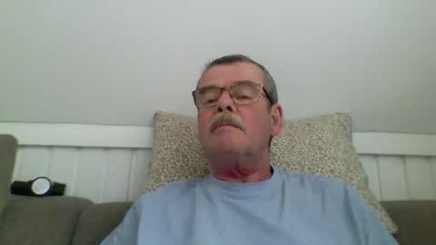 mikael42 online show from 04.25.26