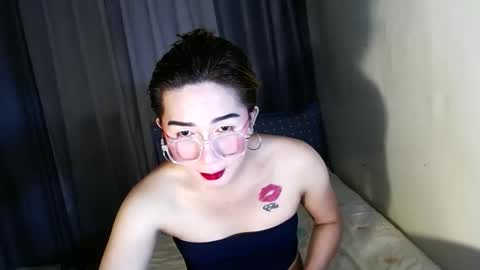 ELLA online show from 10.25.25