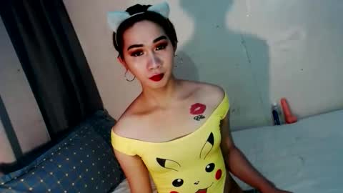 ELLA online show from 11.19.25